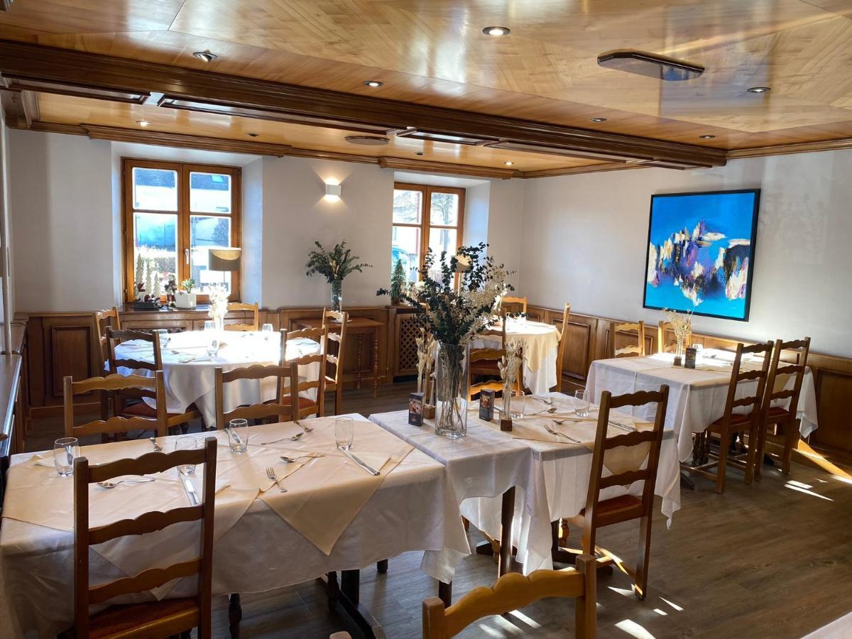 Logis Restaurant Au Lion Rouge 3*