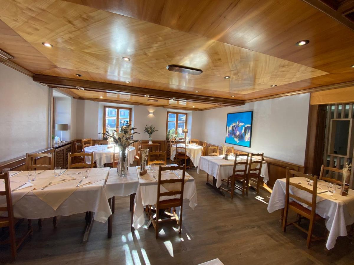 Logis Restaurant Au Lion Rouge 3*